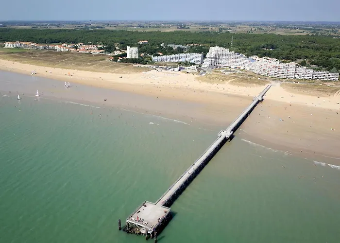 Calme A 150m De La Avec Parking Prive - Fr-1-323-305 생장드몽